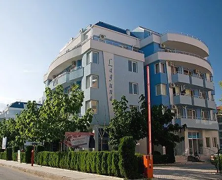 Laguna * Σάνι Μπιτς